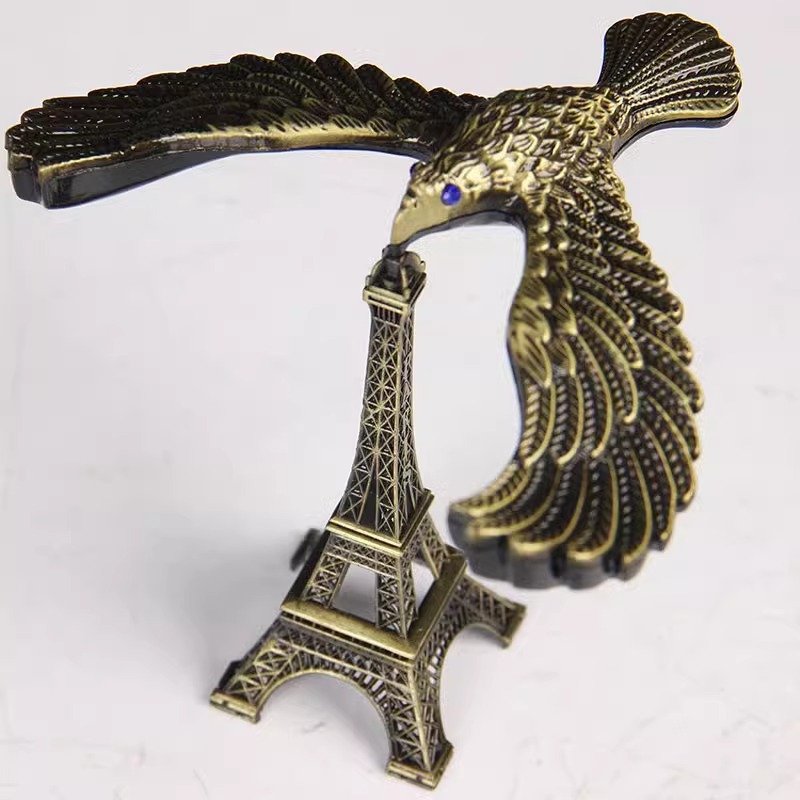Eagle Balance Tower – Anti-Gravity Floating & Round Moving Eagle Ornament - Image 4